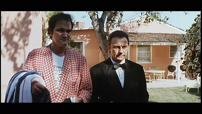 Quentin Tarantino (l.) and Harvey Keitel in Pulp Fiction